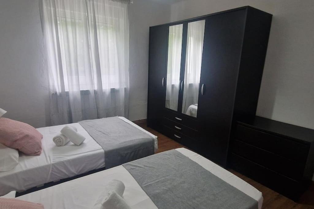 Apartamento En Oviedo 646A Luaran gambar